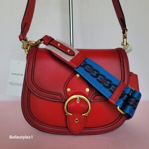 COACH Beat Saddle Glovetanned Leather Bag with Webbing Strap-Candy Apple ⭐